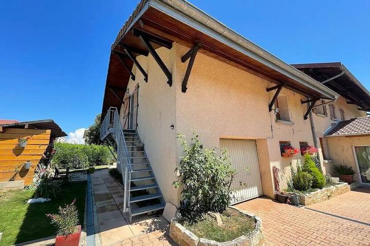 Gîte pour 4 personnes à Charvieu-Chavagneux