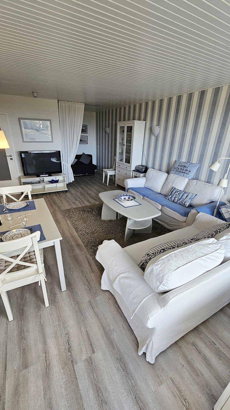 Ganze Ferienwohnung, Ferienwohnung "Traumweiß mit Meerblick" in St. Peter-Bad, St. Peter-Ording