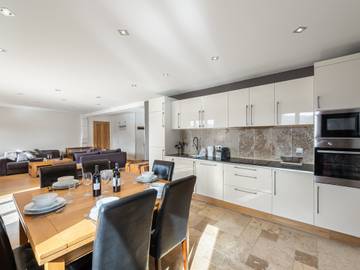 Chalet pour 6 Personnes dans Saint-Martin-de-Belleville, Parc National de la Vanoise, Photo 2