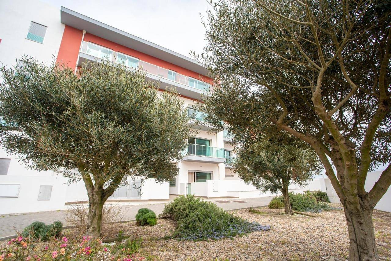 Apartamento inteiro, Two-Bedroom Apartment in Consolação, Peniche