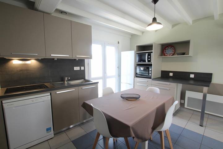 Gîte pour 5 personnes, avec jardin, animaux acceptés à Siouville-Hague - 2