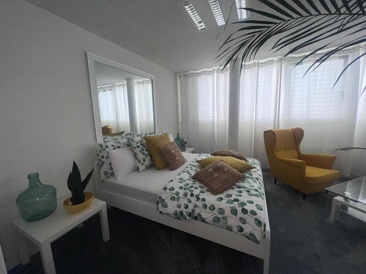 Appartement entier, Superior Queen Room in Rolle, Lac Léman