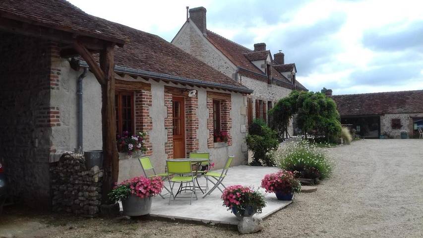 Chambre d’hôte pour 4 personnes, avec jardin et vue à Bonnée - 2