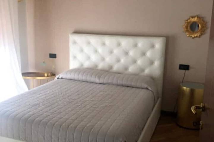 Hütte für 3 Personen, mit Pool und Balkon sowie Garten am Gardasee - 2