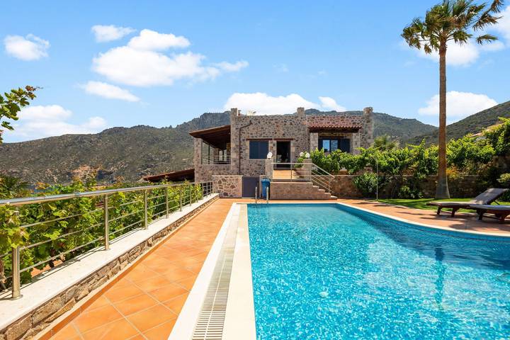 Villa pour 6 personnes avec piscine in Région de la Canée
