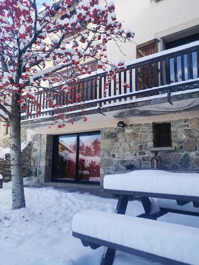 Chalet para 6 personas, con vistas y jardín - 1