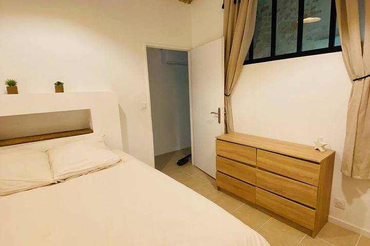 Location de vacances pour 7 personnes à Saint-Jean-de-Fos - 4