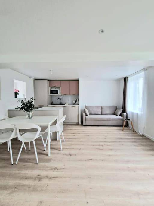 Gîte pour 4 personnes, avec Terrasse et Jardin à Puyoô