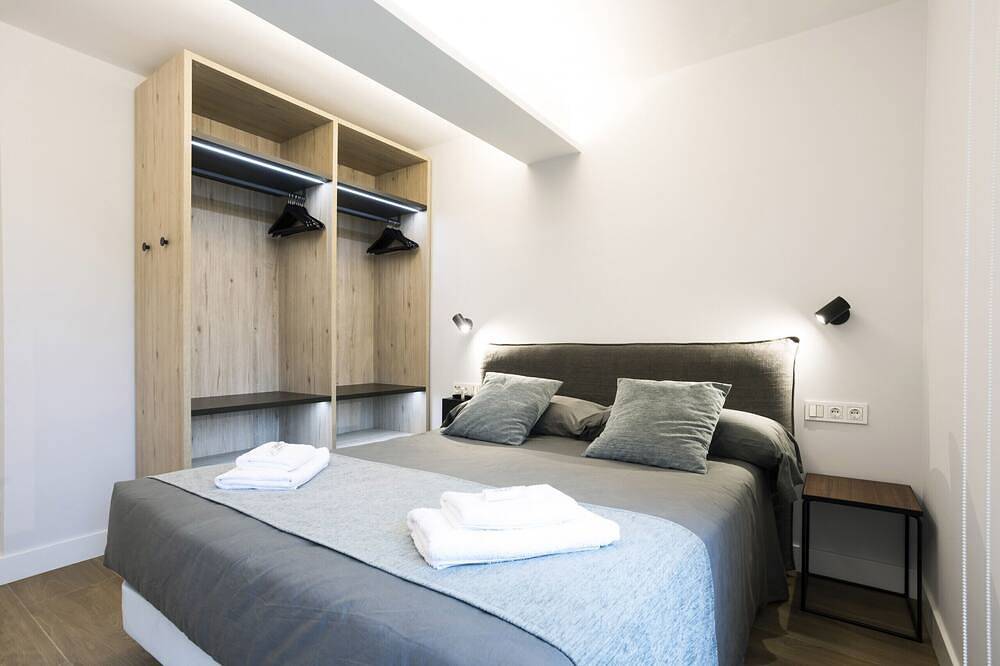 Entire apartment, Villa Carmen by Basquelidays in Hondarribia, Basque Coast (Spain)