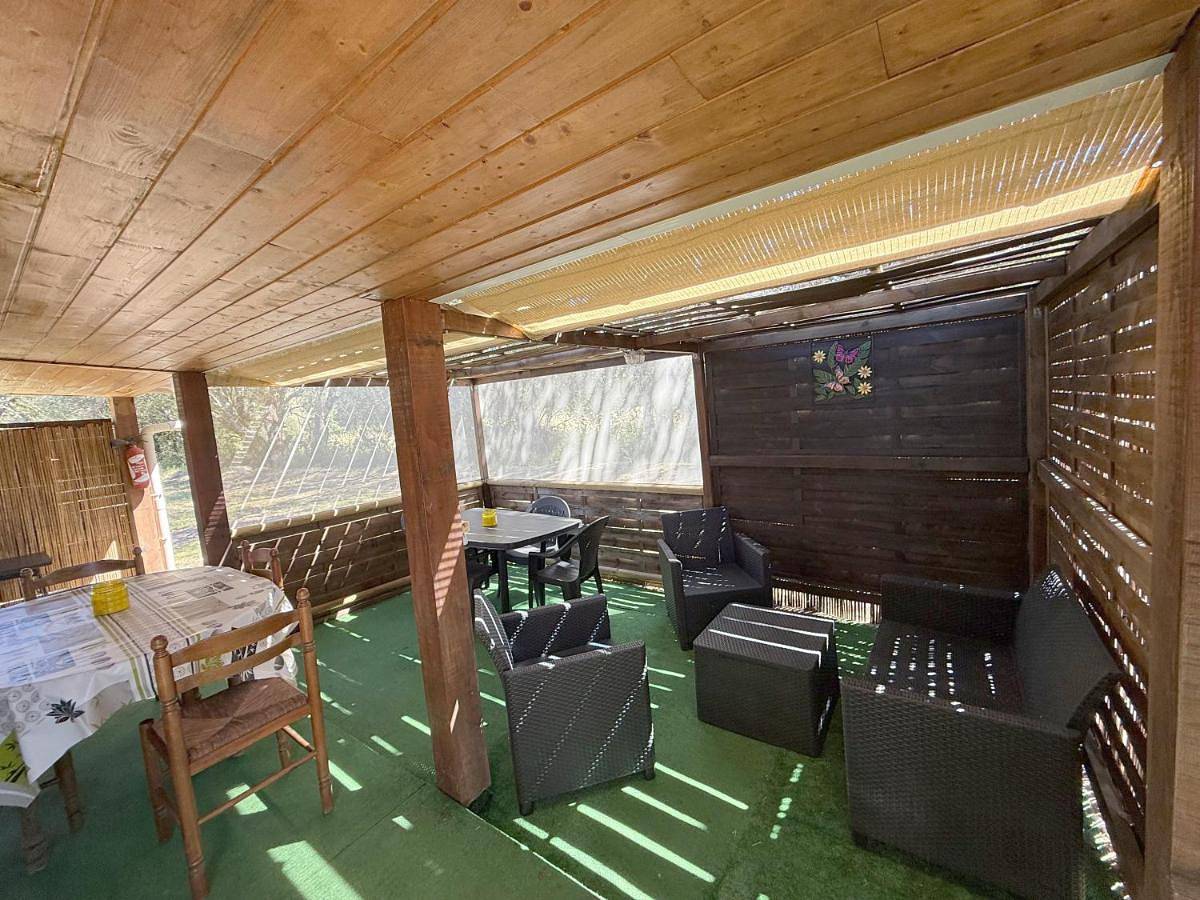Mobilhome terrain privé cuisine d été Sud Corse in Porto-Vecchio, Sartène en omgeving