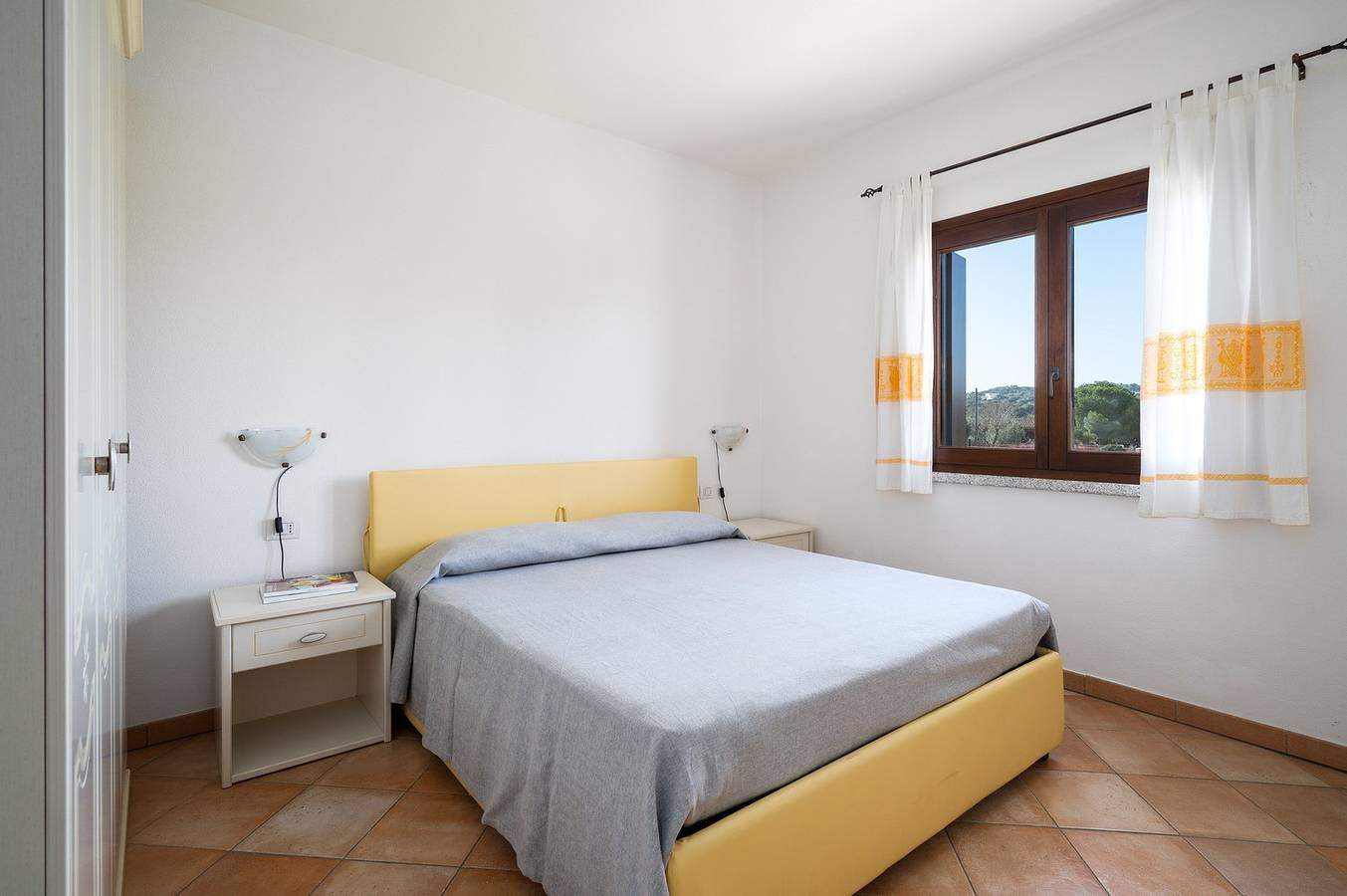 Appartamento intero, Myrsine 13 4 - piscina condivisa e vista sul mare in Murta Maria, Olbia