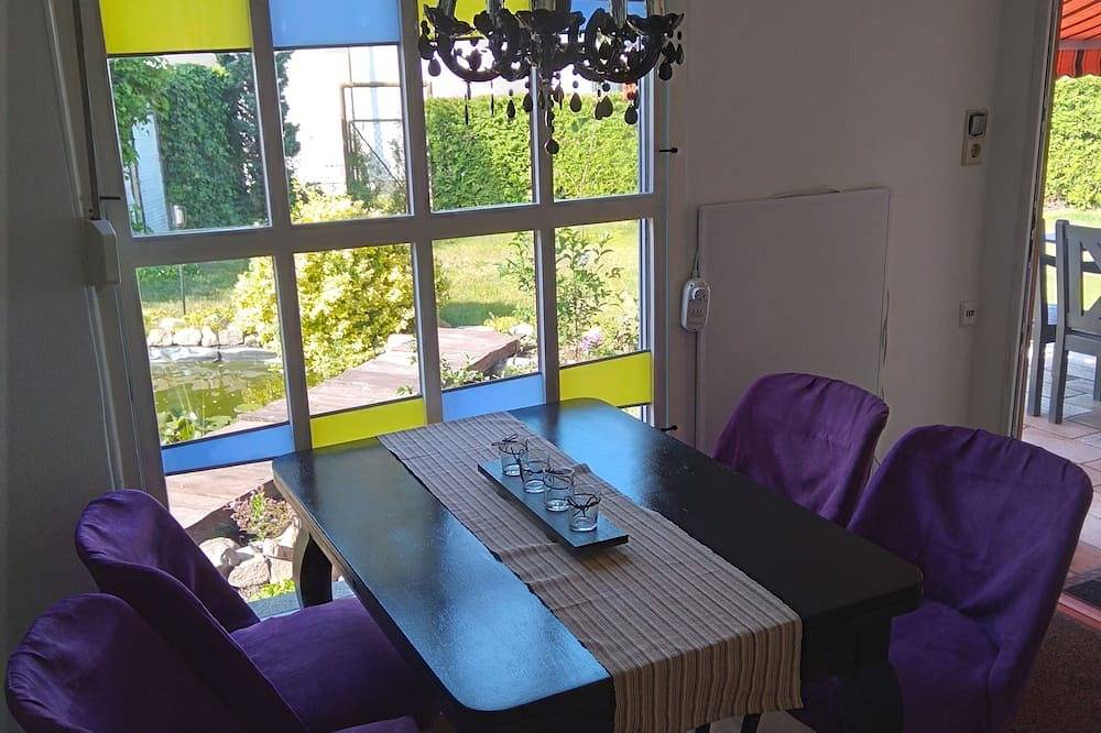 Bungalow for 2 guests with 55m² in Lenzen (Elbe, foto 11