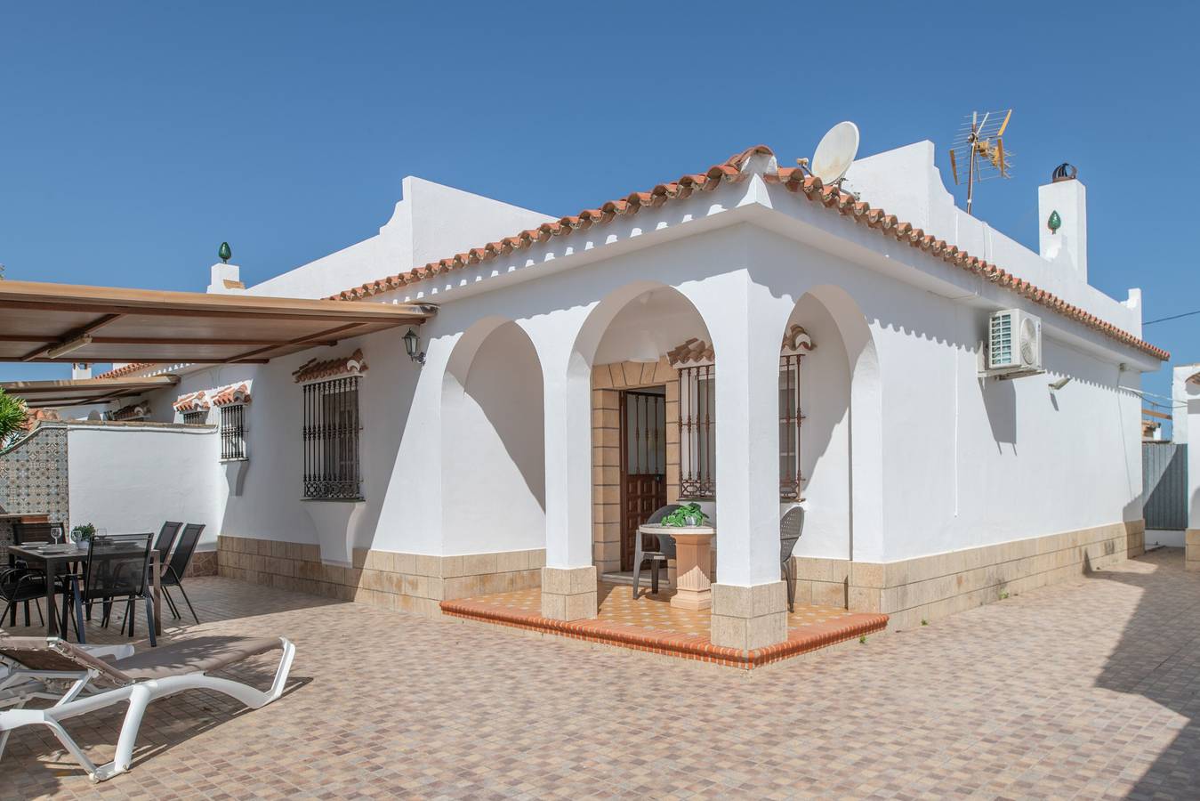 Casa vacacional 'Diego' con jardín privado y Wi-Fi in Playa El Palmar, Vejer de la Frontera