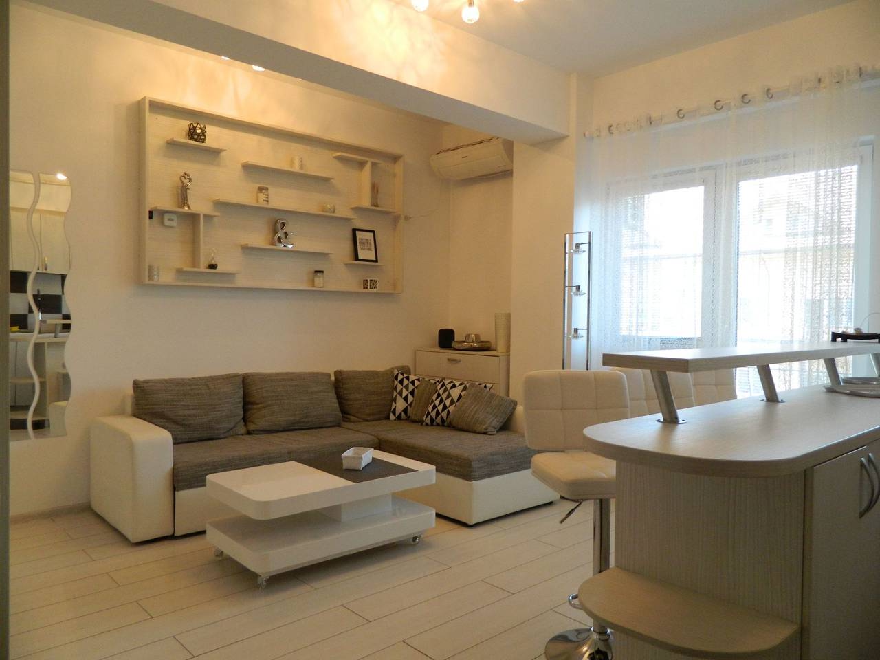 Apartamento entero, Wohnung "Militari Residence M1" in Ilfov (distrito)