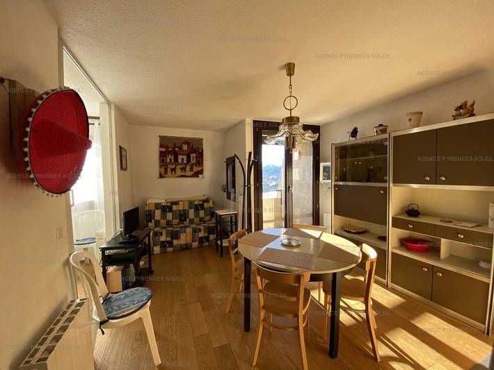 Gîte pour 4 personnes, avec Balcon ainsi que Terrasse et Vue sur le lac à Les Angles