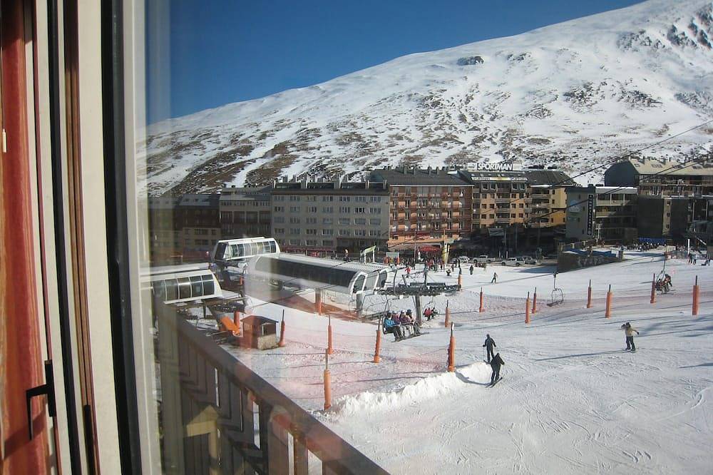 Entire apartment, 2/1 Dolsa - Apt- 1 Hab- Vista Pistes - Pas De La Casa --006004 in Pas de la Casa, Grandvalira