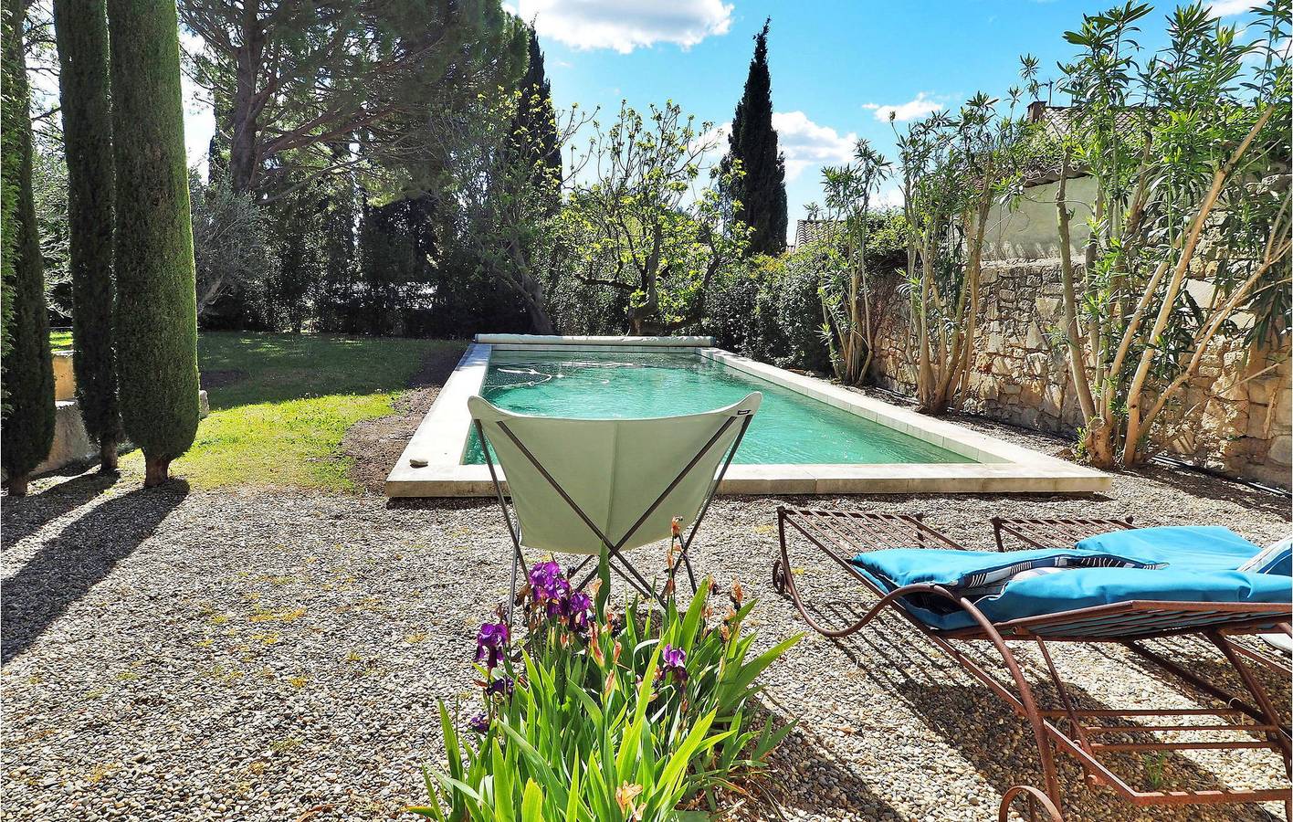 Lux Maisonette with Pool | Central Maussane | A/C | WiFi in Paradou, Arles region