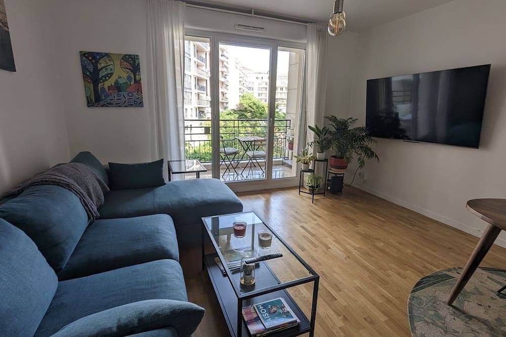 Appartement entier, Joli appartement 6 couchages - métro 4 direct vers St Germain-des-Prés et Cité in Montrouge, Hauts-de-Seine