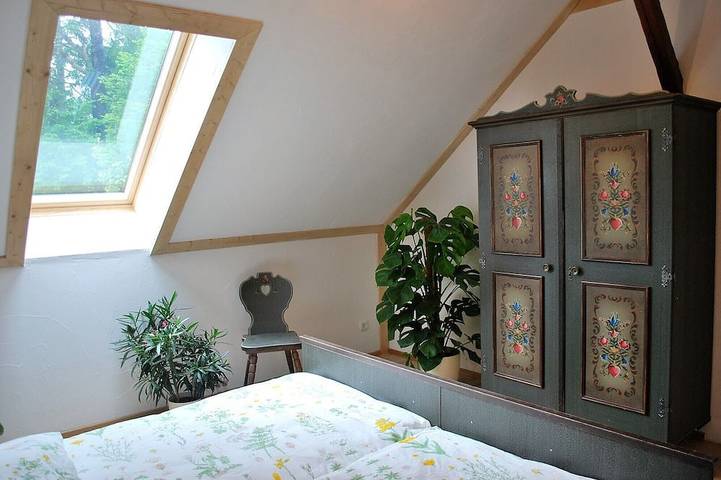 Ganze Wohnung, Großzügige Ferienwohnung mit Stil und Charme! in Oberammergau, Bayerische Alpen