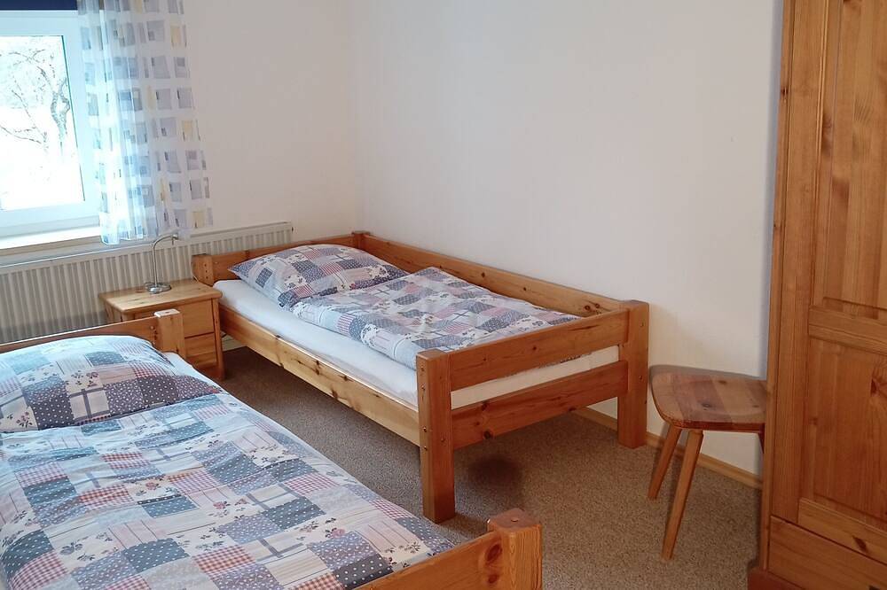 Ganze Wohnung, Gemütliche Ferienwohnung auf dem Bauernhof- Urlaub für die ganze Familie in Argenbühl, Region Bodensee-Oberschwaben