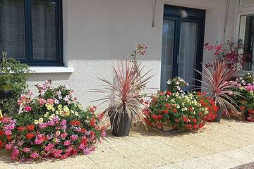 Gîte pour 9 personnes, avec jardin à Boulleret