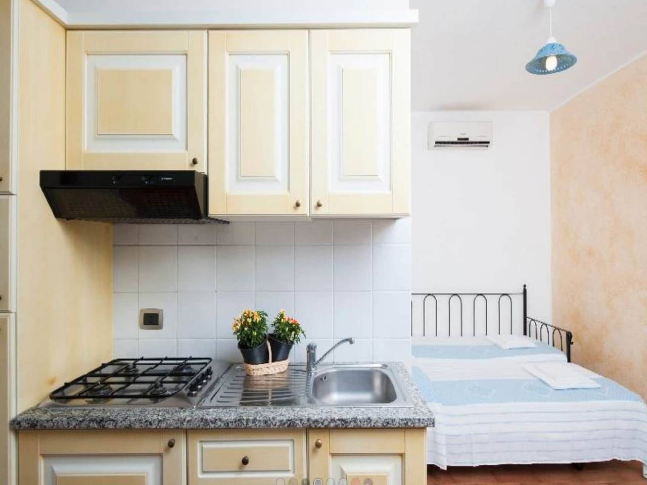 Ganze Wohnung, Apartment im sardischen Stil in Strandnähe in Villasimius, Cagliari Provinz