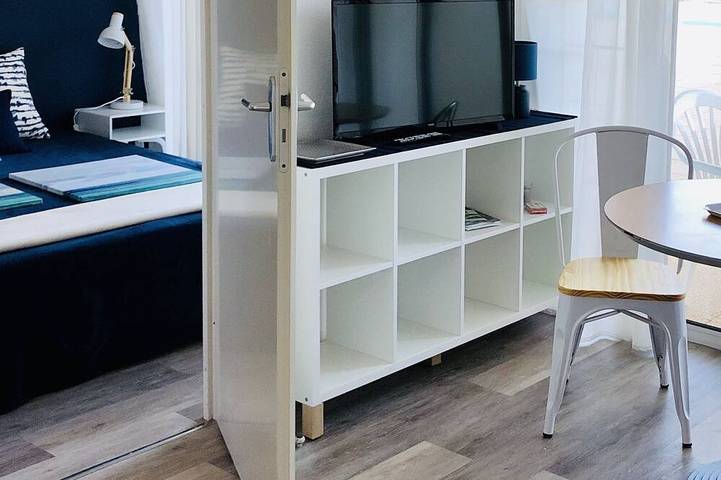 Gîte pour 4 personnes, avec terrasse ainsi que piscine et jardin dans Golf De La Nivelle - 2