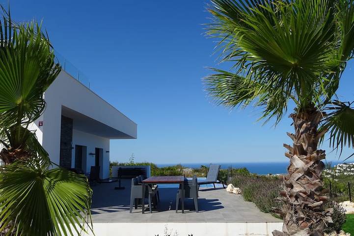 Ferienhaus für 5 Personen, mit Garten und Balkon