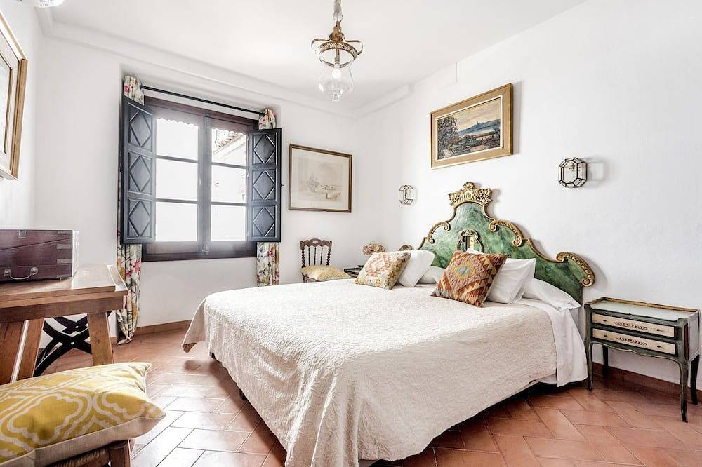 Fab Chateau Hinter Kathedrale Ganzes Eigentum Mit Garten Und Pool in Casco Antiguo, Sevilla