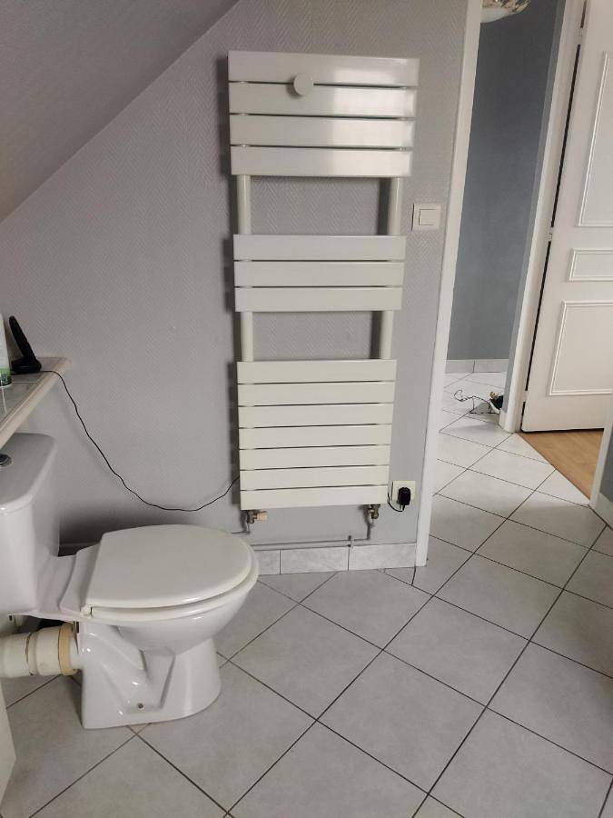 Gîte pour 2 personnes, avec Terrasse et Jardin à Coulaines - 4