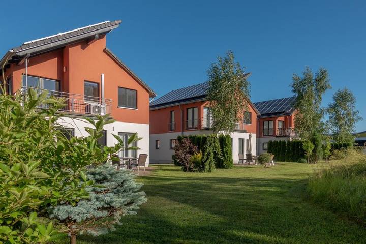 Ferienhaus für 6 Personen, mit Balkon und Terrasse sowie Sauna