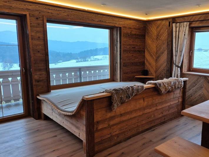 Chalet für 4 Personen, mit Balkon und Sauna