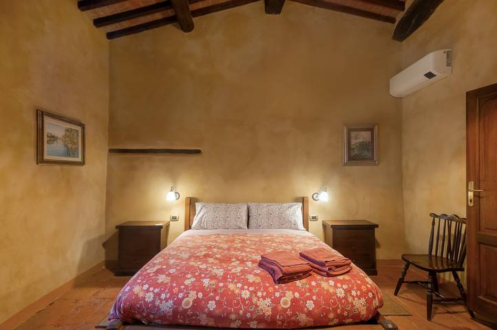 Kamer Lilla 'Borghetto San Filippo' met gedeeld zwembad, wifi en airconditioning in San Filippo A Ponzano, Barberino Tavarnelle