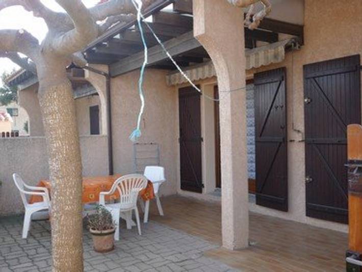 Chalet para 6 personas, con terraza y piscina en Le Barcarès