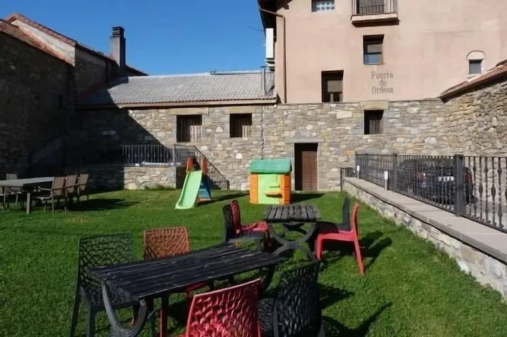 Cottage für 2 Personen, mit Balkon und Garten - 1