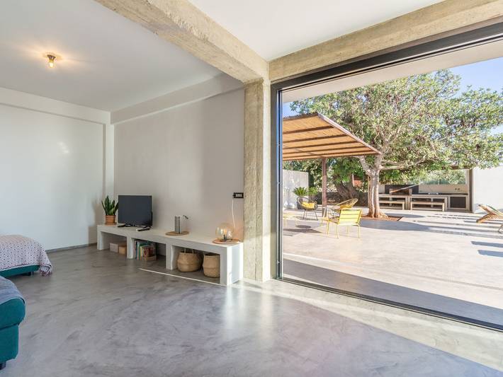 Demetra, moderne Villa mit Pool und Meerblick in Ragusa, Provincia di Ragusa