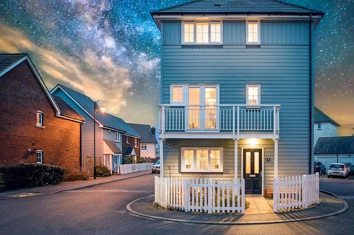 Cottage for 8 people, with garden, with pets in Camber