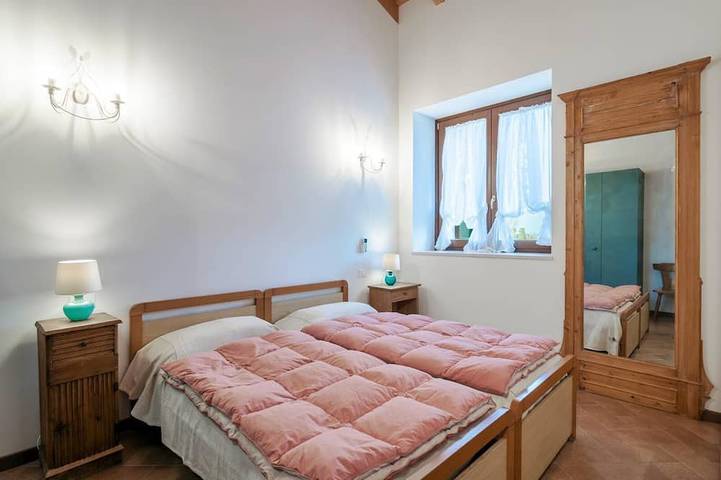 Grazioso appartamento in agriturismo con letti singoli in Pralboino, Provincia di Brescia