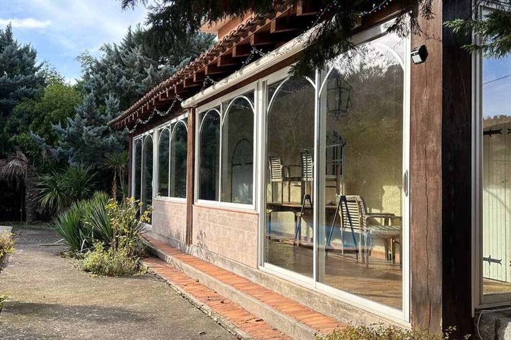Spacious villa in theaude close to the sea, mountains, history and vineyards!  in Montazels, Parque Natural Regional Corbières-Fenouillèdes