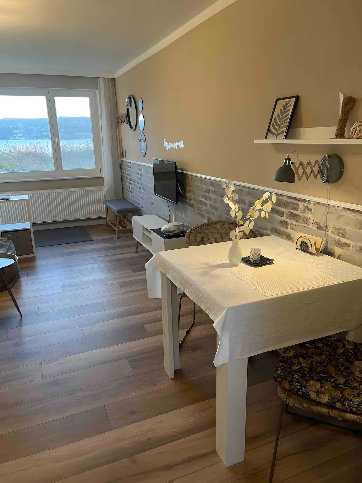 Premium Vakantiewoning 'Seezauber Direct aan het Water' met Uitzicht op het Meer, Privéterras en Wifi, foto 6