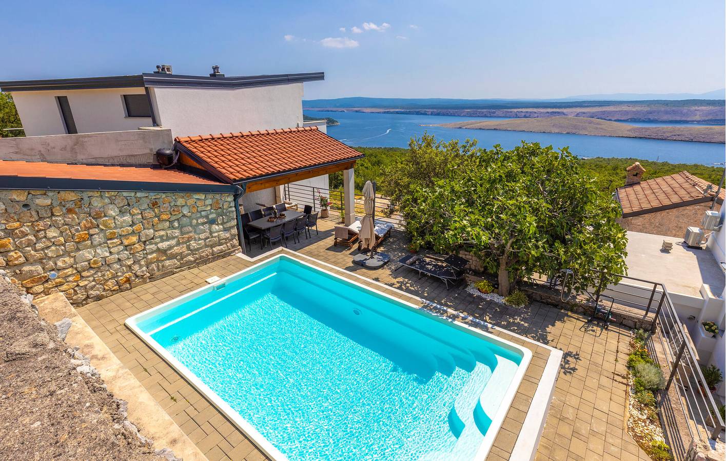 Ferienhaus für 10 Personen mit Terrasse in Jadranovo, Primorje-Gorski Kotar