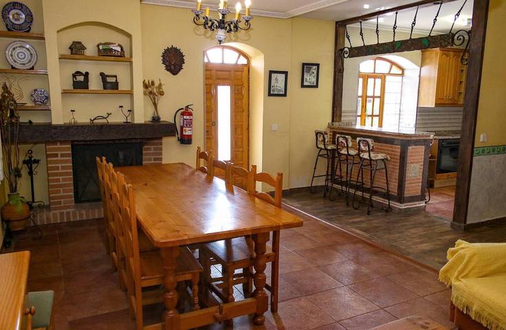 Location de vacances pour 10 personnes, avec jardin et terrasse, animaux acceptés à Ciudad Rodrigo - 3