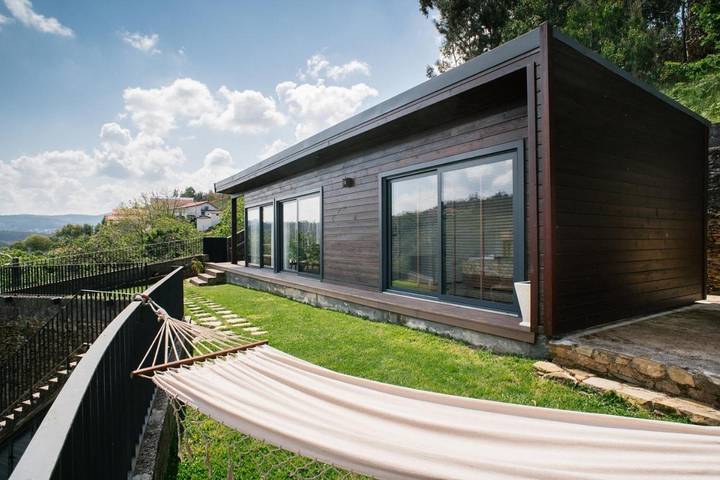 Location de vacances pour 3 personnes, avec terrasse ainsi que piscine et vue, animaux acceptés à Santa Maria da Feira - 3