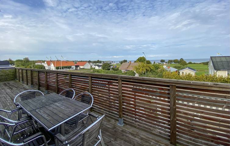 Ferienwohnung für 10 Personen, mit Terrasse und Garten sowie Sauna in Köpingsvik