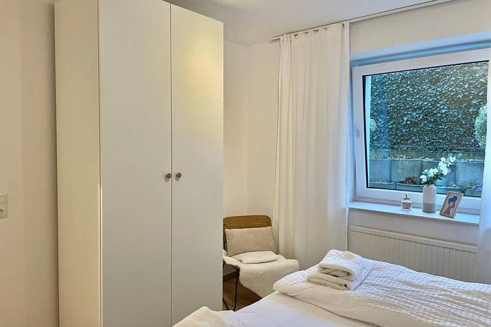 Ganze Wohnung, Stadt-Oase - Kliniken, Bali-T., Gop, Parkplatz , Netflix in Bad Oeynhausen, Wiehengebirge