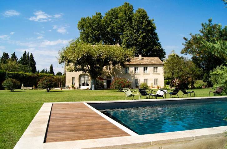 Chambre d’hôte pour 2 personnes, avec Jardin ainsi que Piscine et Vue