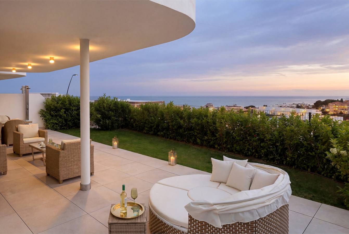 Ganze Wohnung, Exclusive Garden Suite in Higueron in Fuengirola, Costa del Sol
