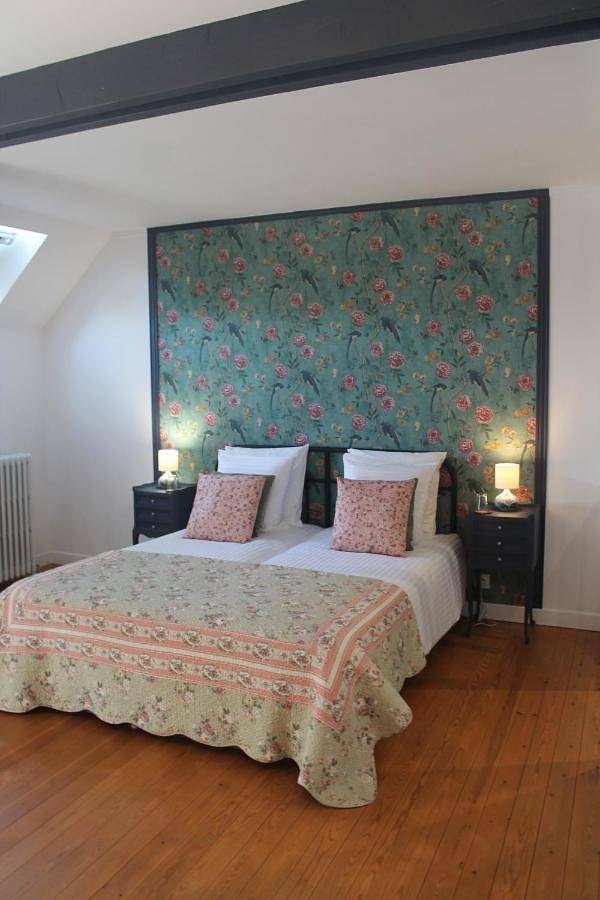 Double Room with Private Bathroom in Saint-Pierre-Église, Région de Cherbourg