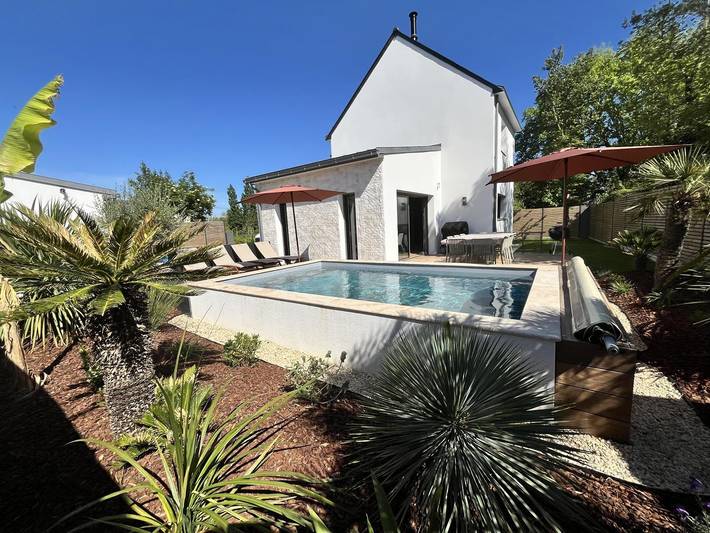 Gîte pour 8 personnes, avec jardin et piscine - 1
