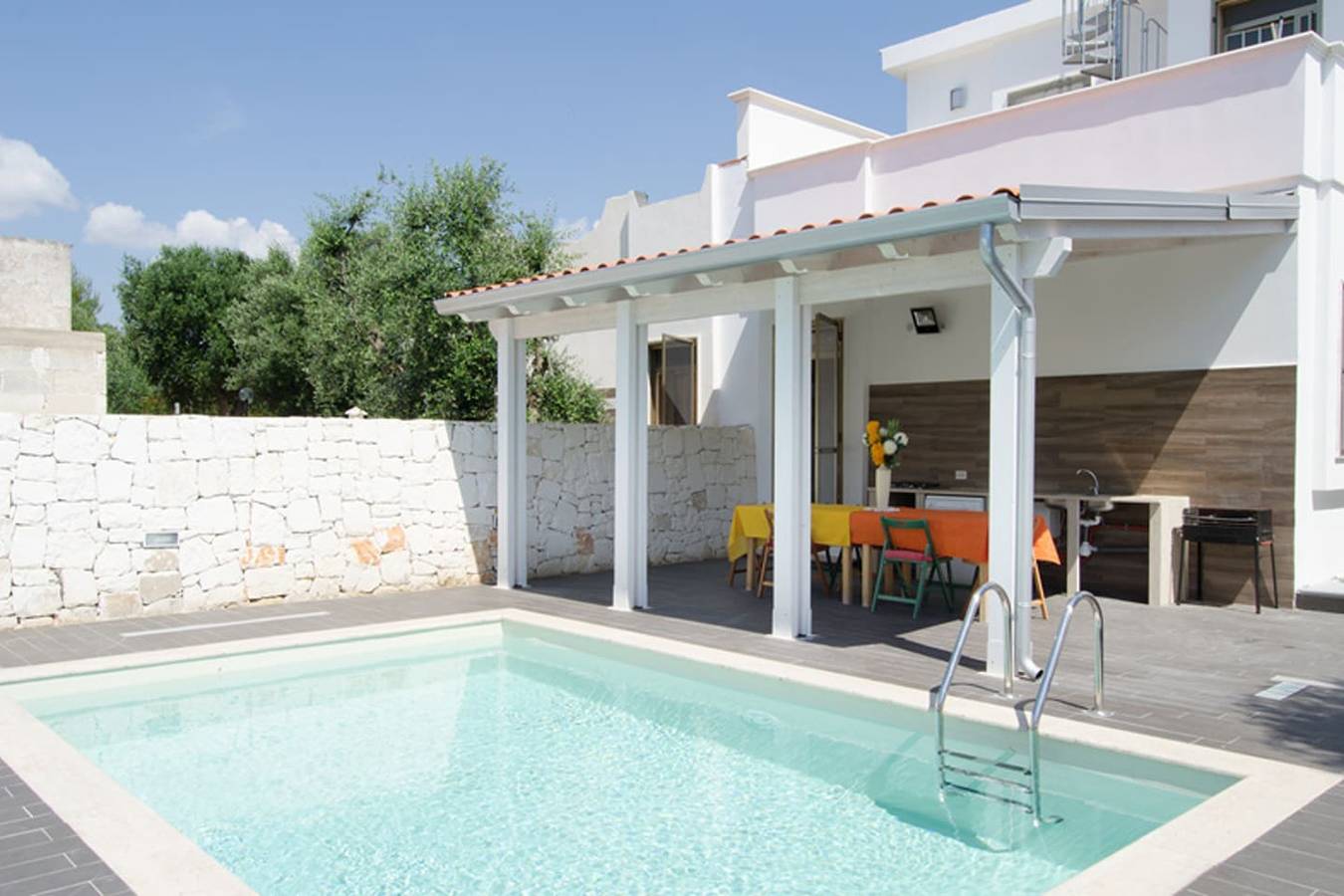 Villa Maria con Piscina nel Boomerang Village a Torre Colimena in Specchiarica, Manduria